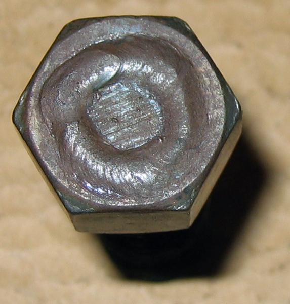 Specialized custom puller for pulling EPCO clutch flywheels.