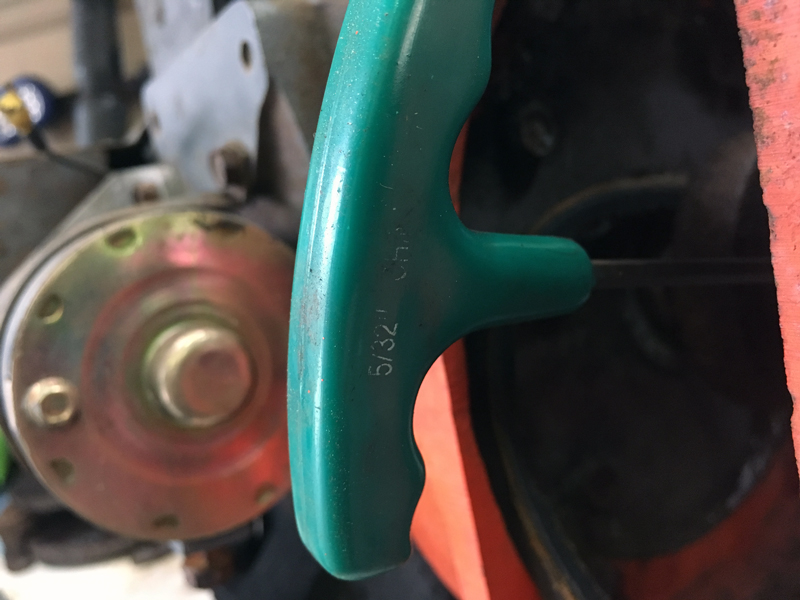 I have a cheap set of T-handle allen wrenches that work well for removing the set screws. (Photo © Russ Chastain)