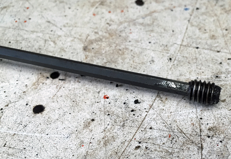 Set screw success. (Photo © Russ Chastain)